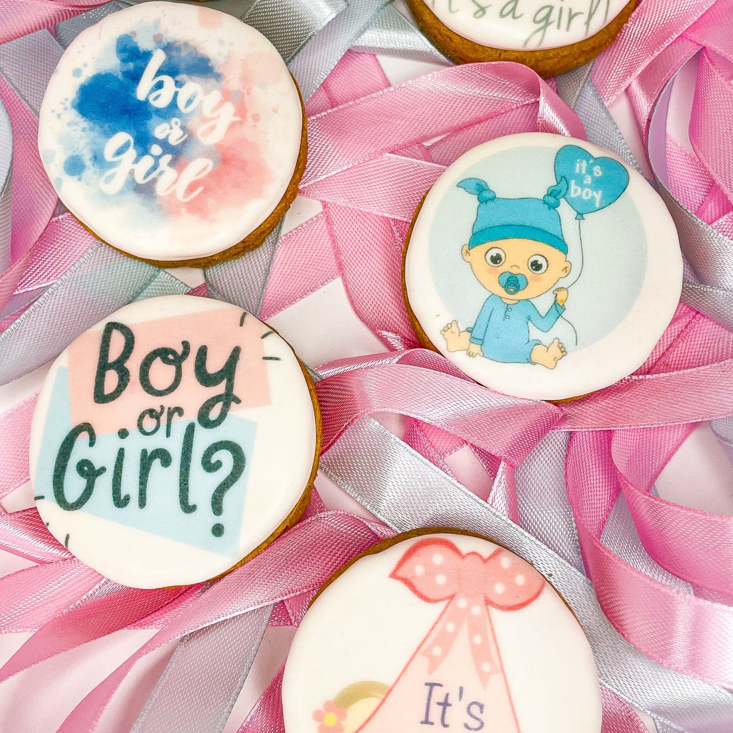 GENDER REVEAL👼💙🩷 BOY OR GIRL?