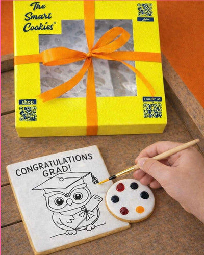 GRADUATION 🎓 PAINTING WITH BRUSH